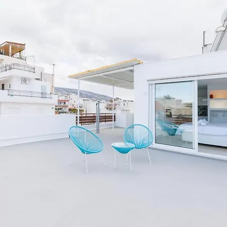 Apartment Amazing Rooftop With Large Private Balcony