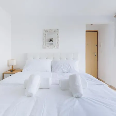 Apartment Amazing Rooftop With Large Private Balcony Athens